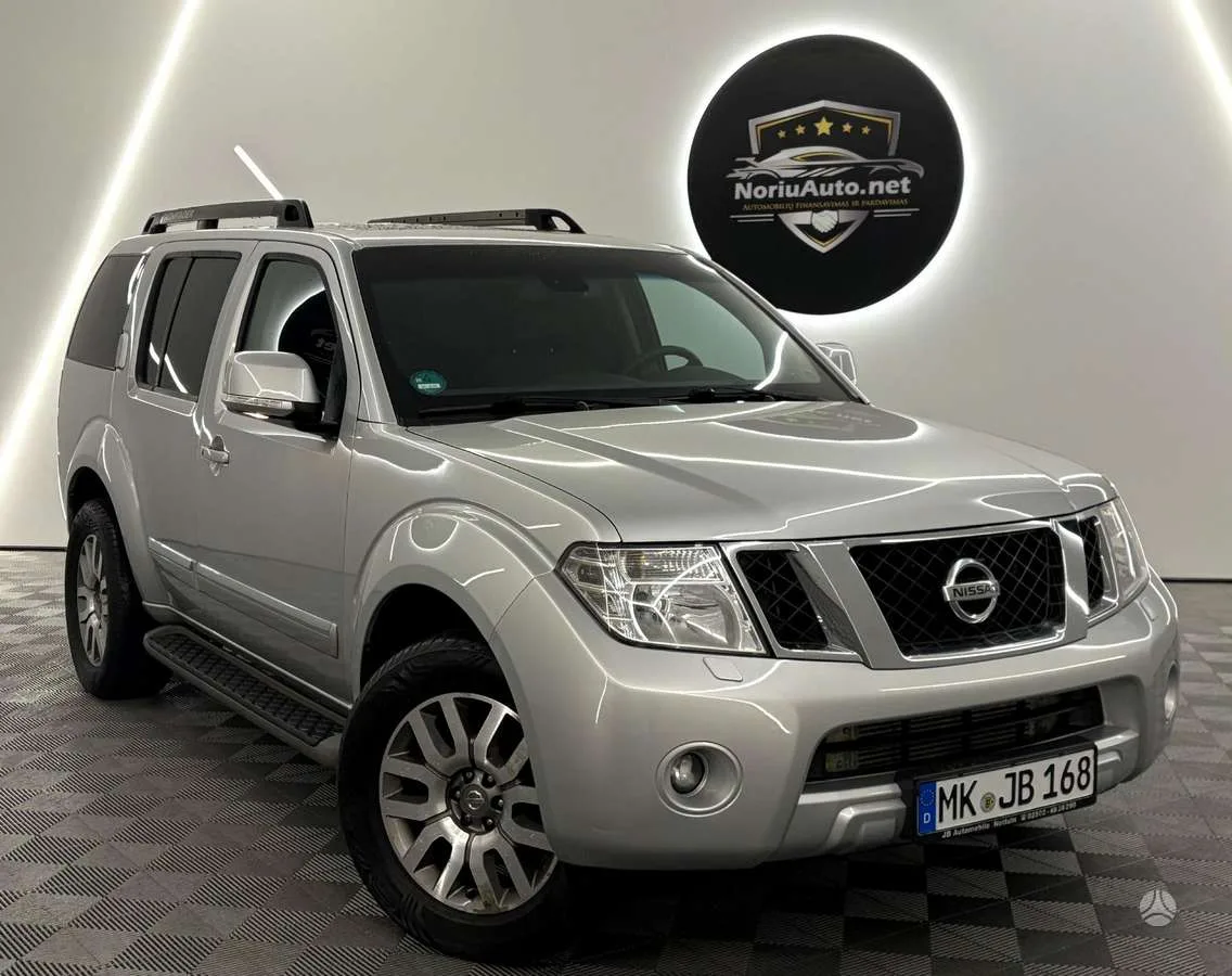 Nissan Pathfinder, 2012