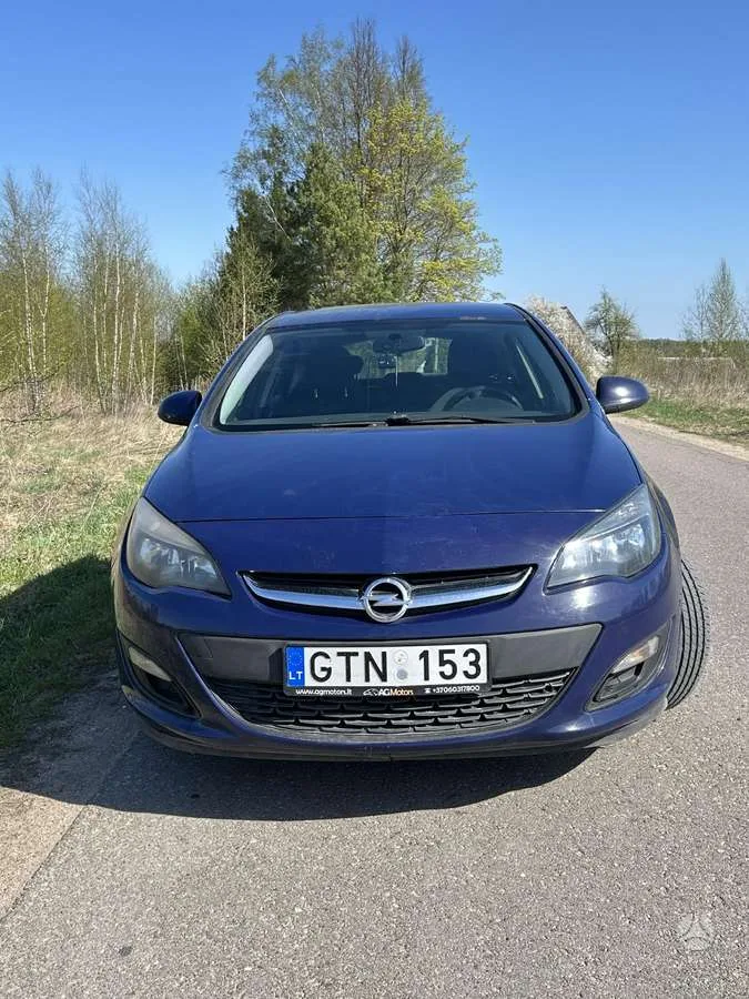 Opel Astra, 2013
