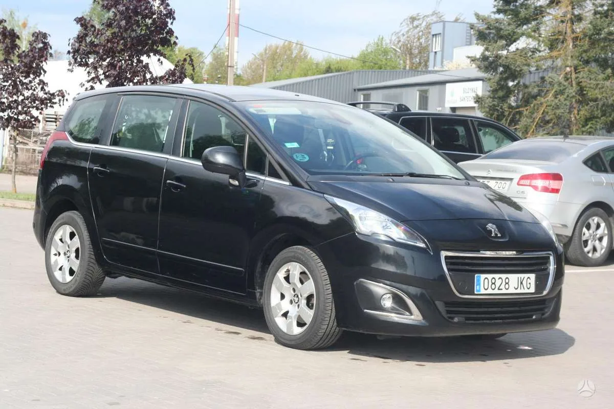 Peugeot 5008, 2015