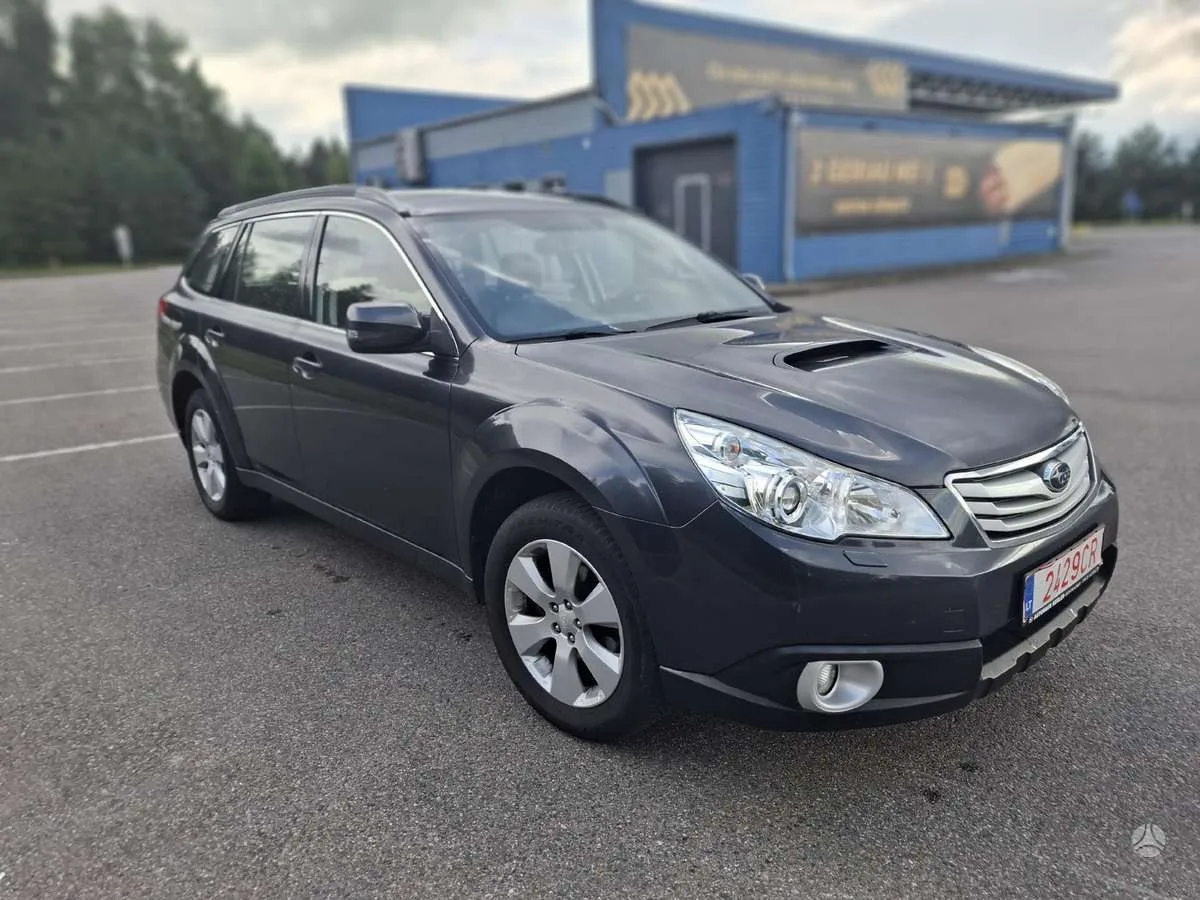 Subaru Outback, 2010