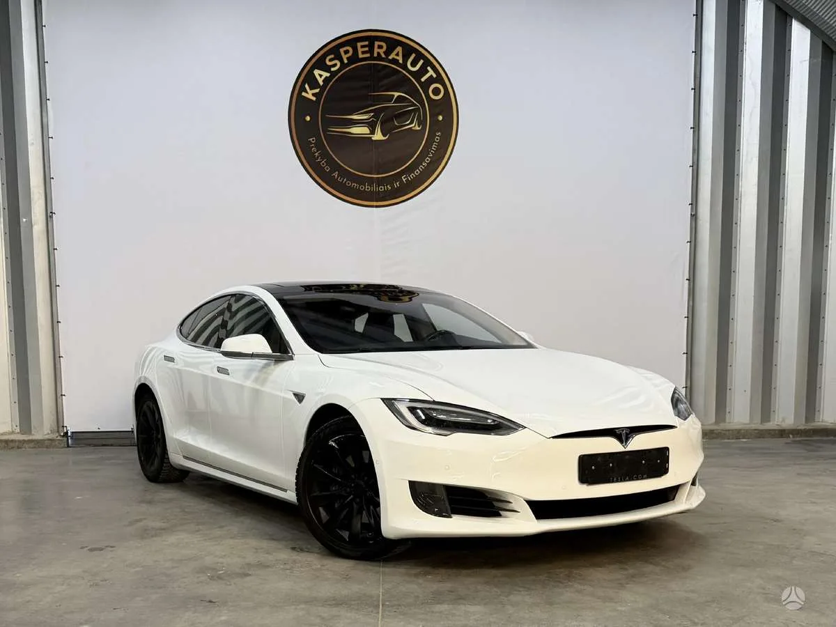 Tesla Model S, 2016