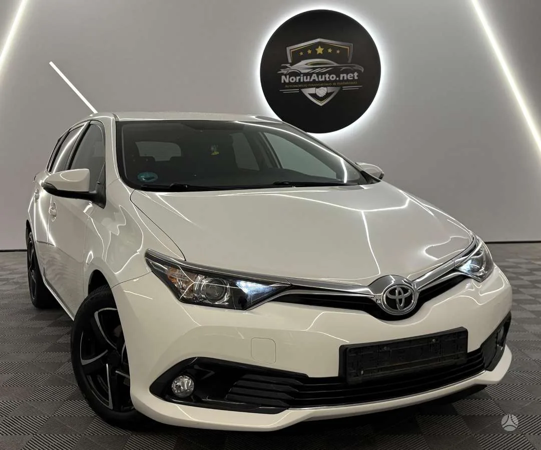 Toyota Auris, 2016