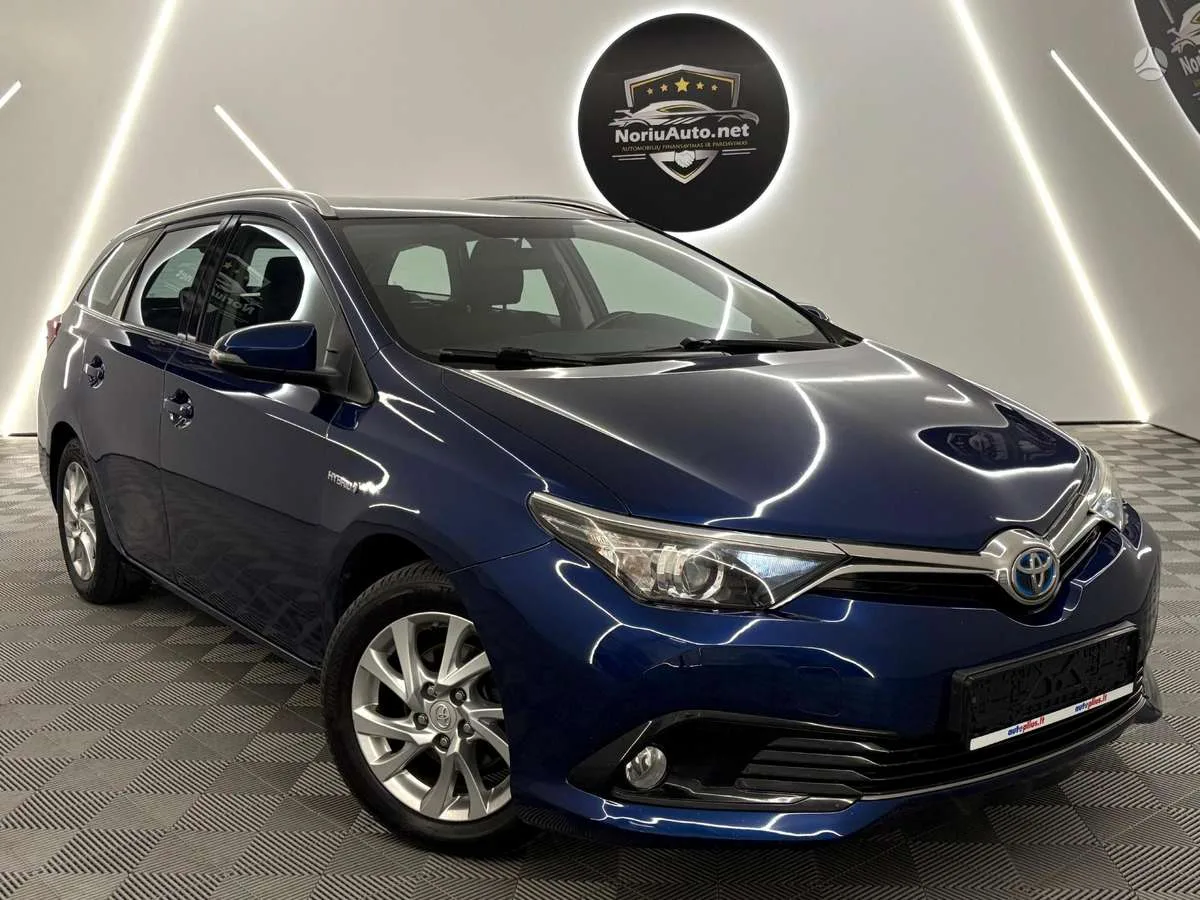 Toyota Auris, 2016