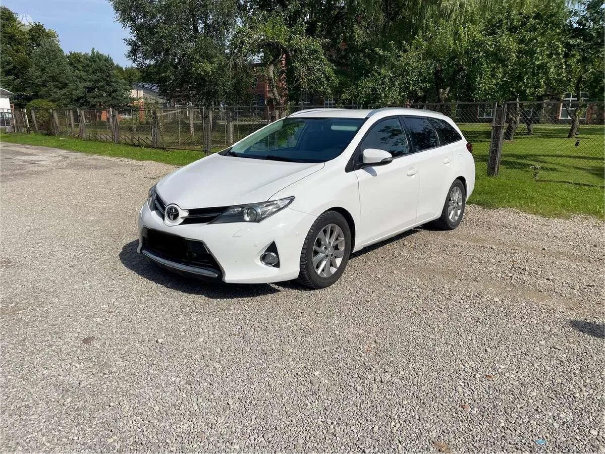 Toyota Auris, 2014