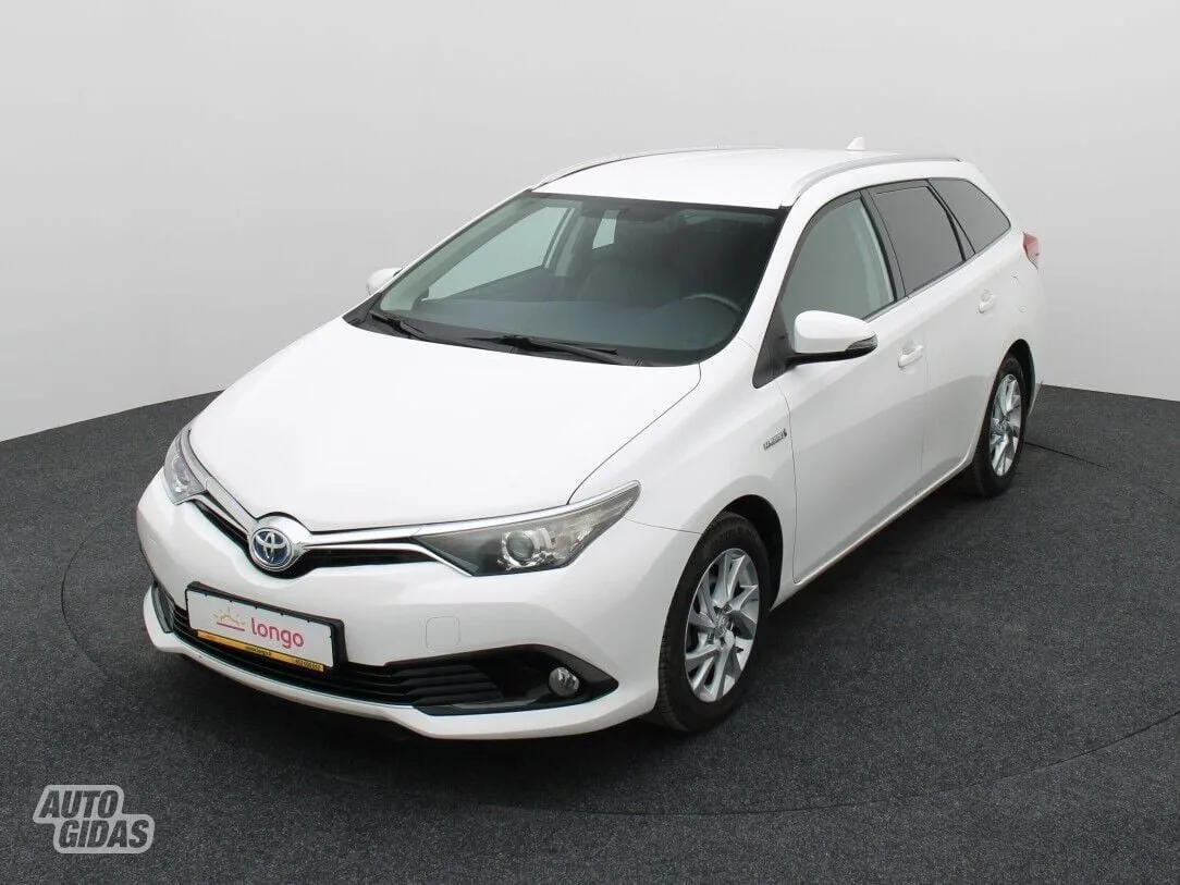 Toyota Auris, 2016