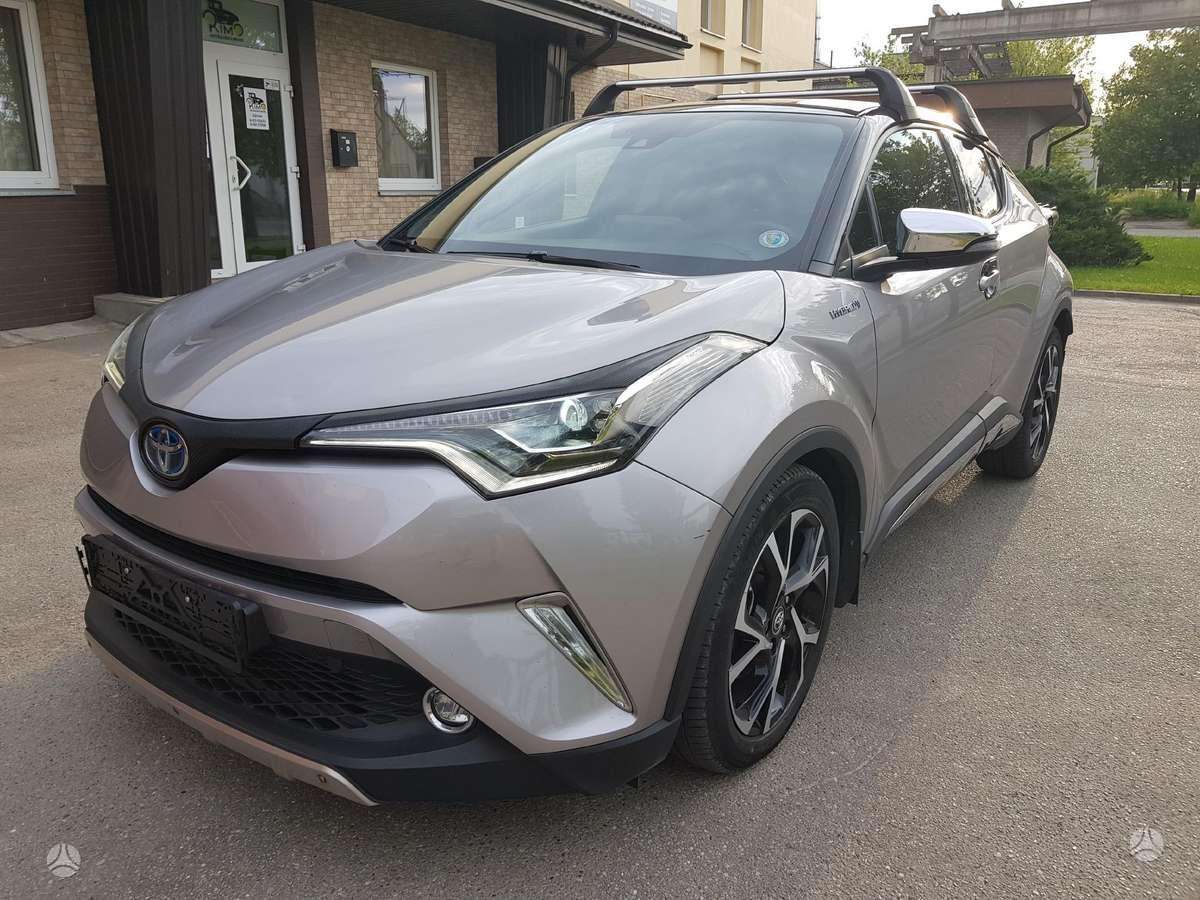 Toyota C-HR, 2019