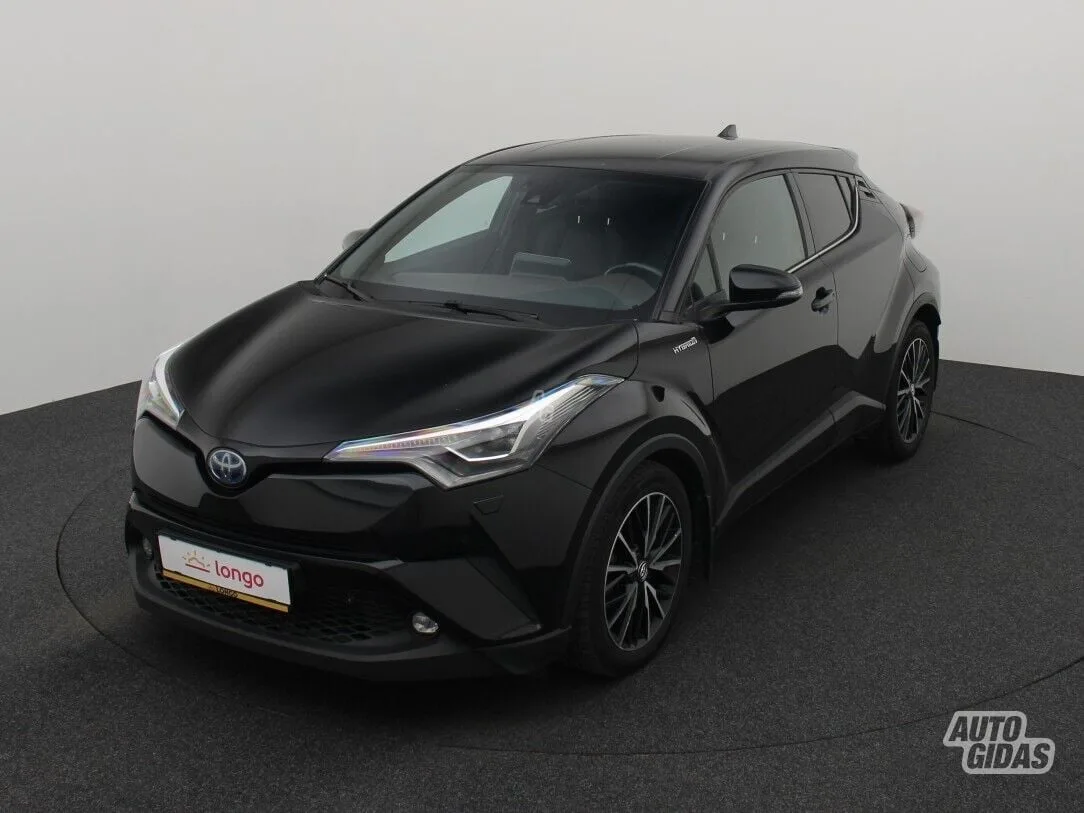 Toyota C-HR, 2017