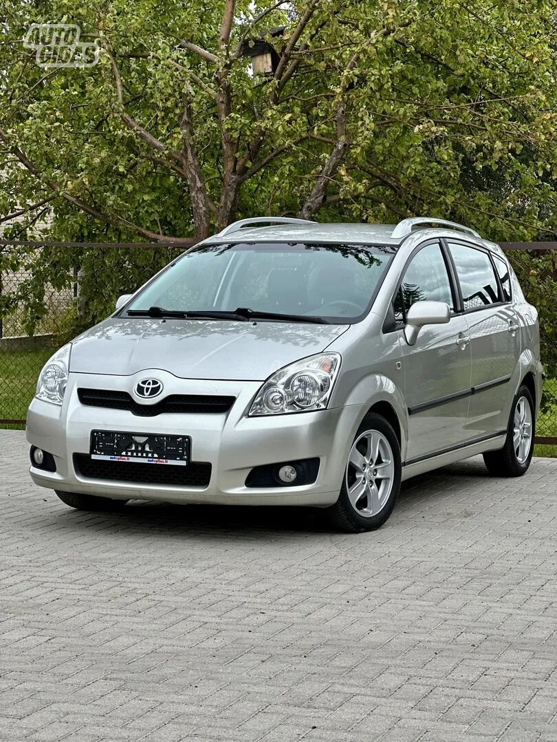 Toyota Corolla Verso, 2008