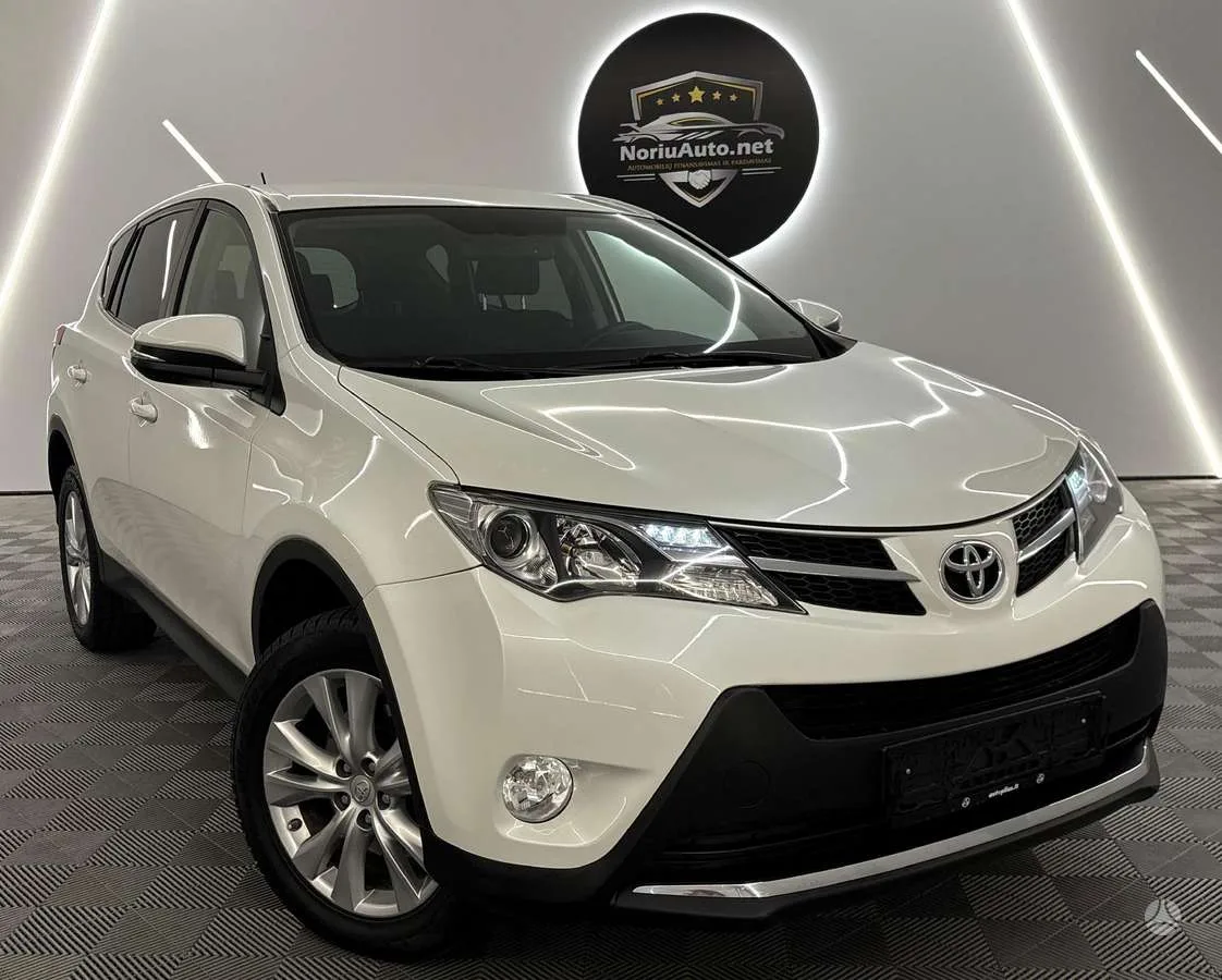 Toyota RAV4, 2013