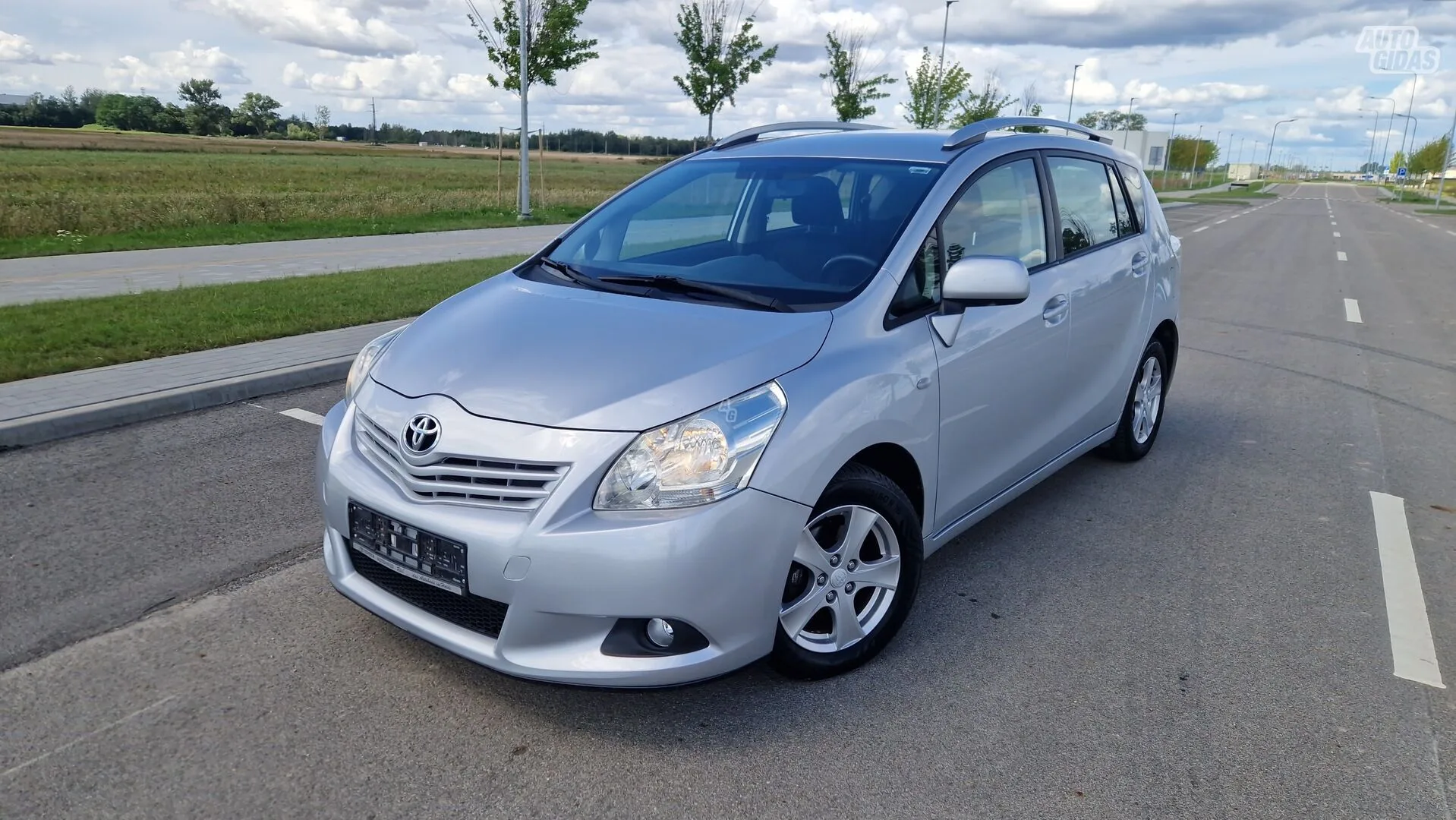 Toyota Verso, 2009