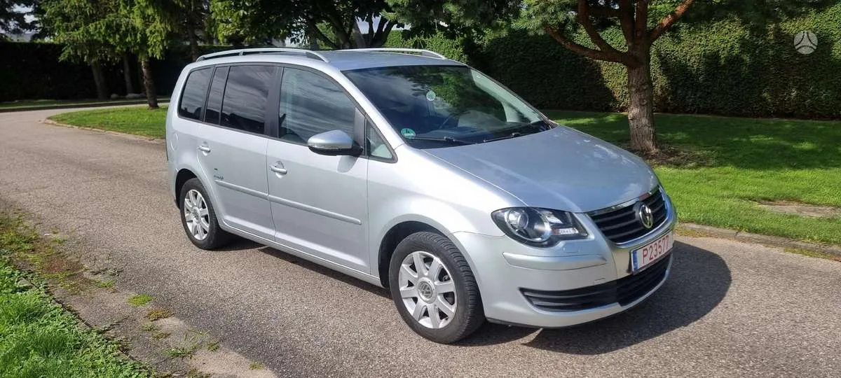 Volkswagen Touran, 2009