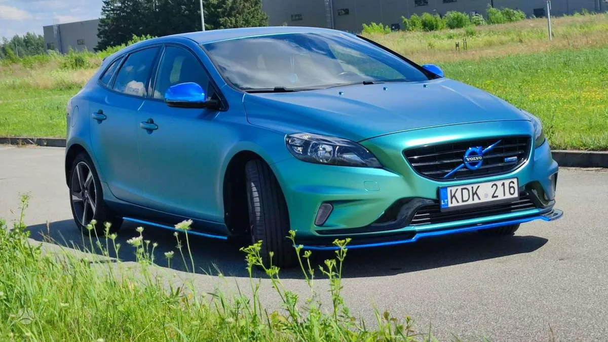 Volvo V40, 2013