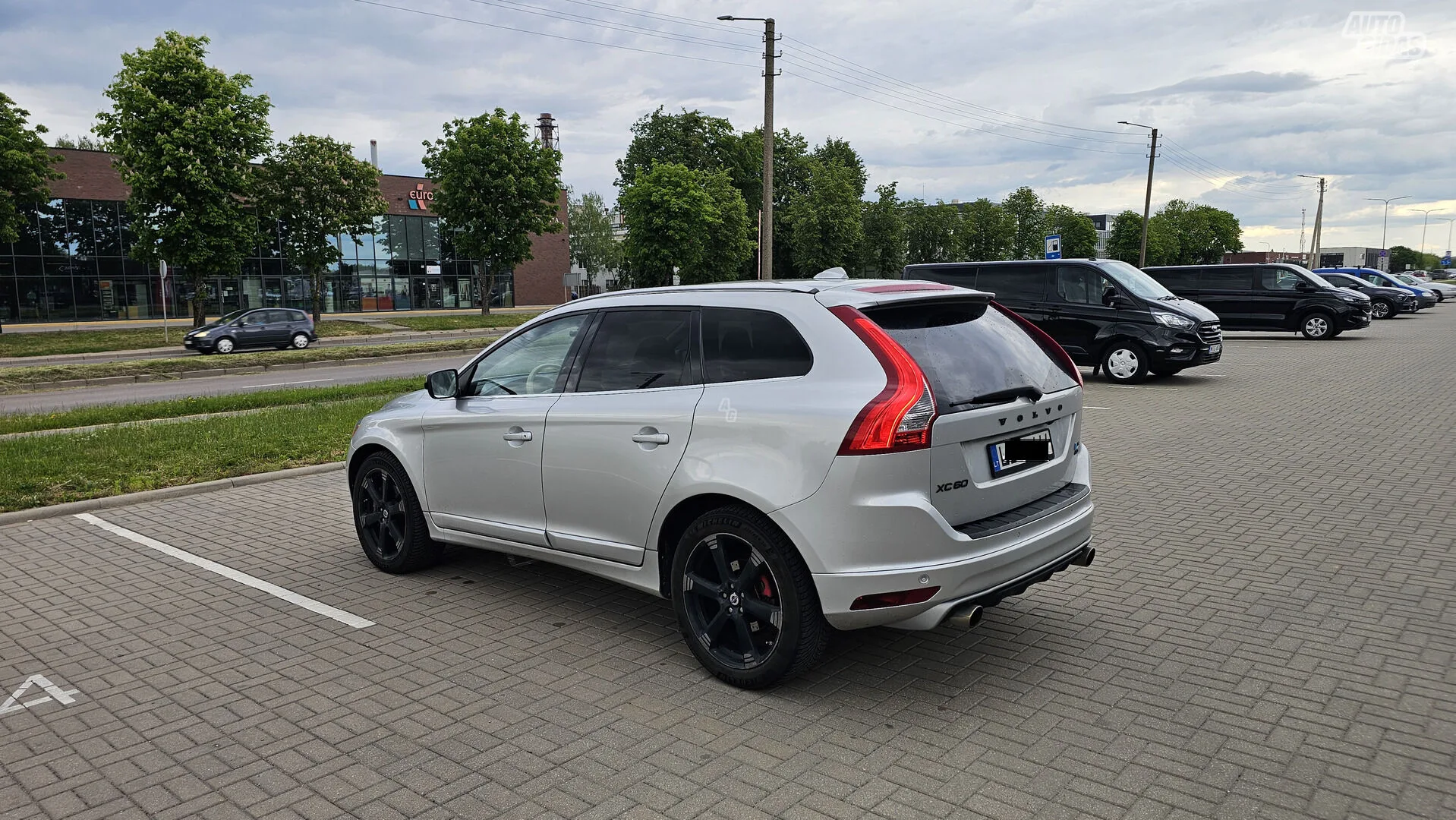 Volvo XC60, 2010
