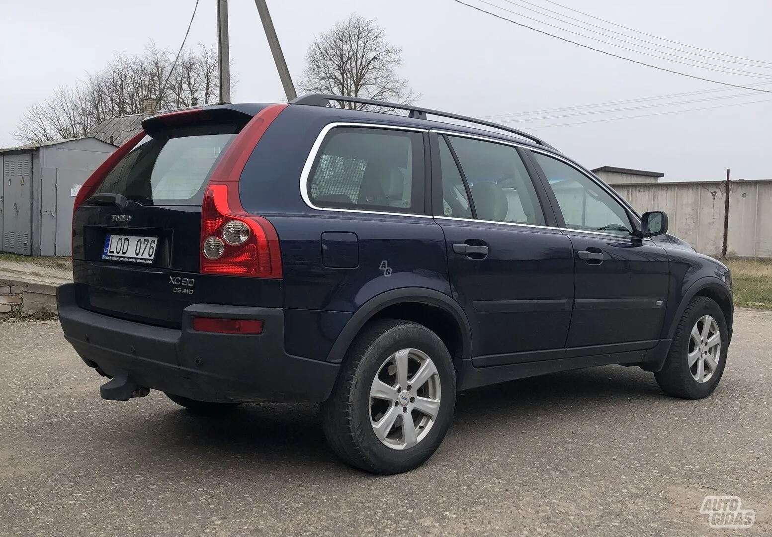 Volvo XC90, 2004