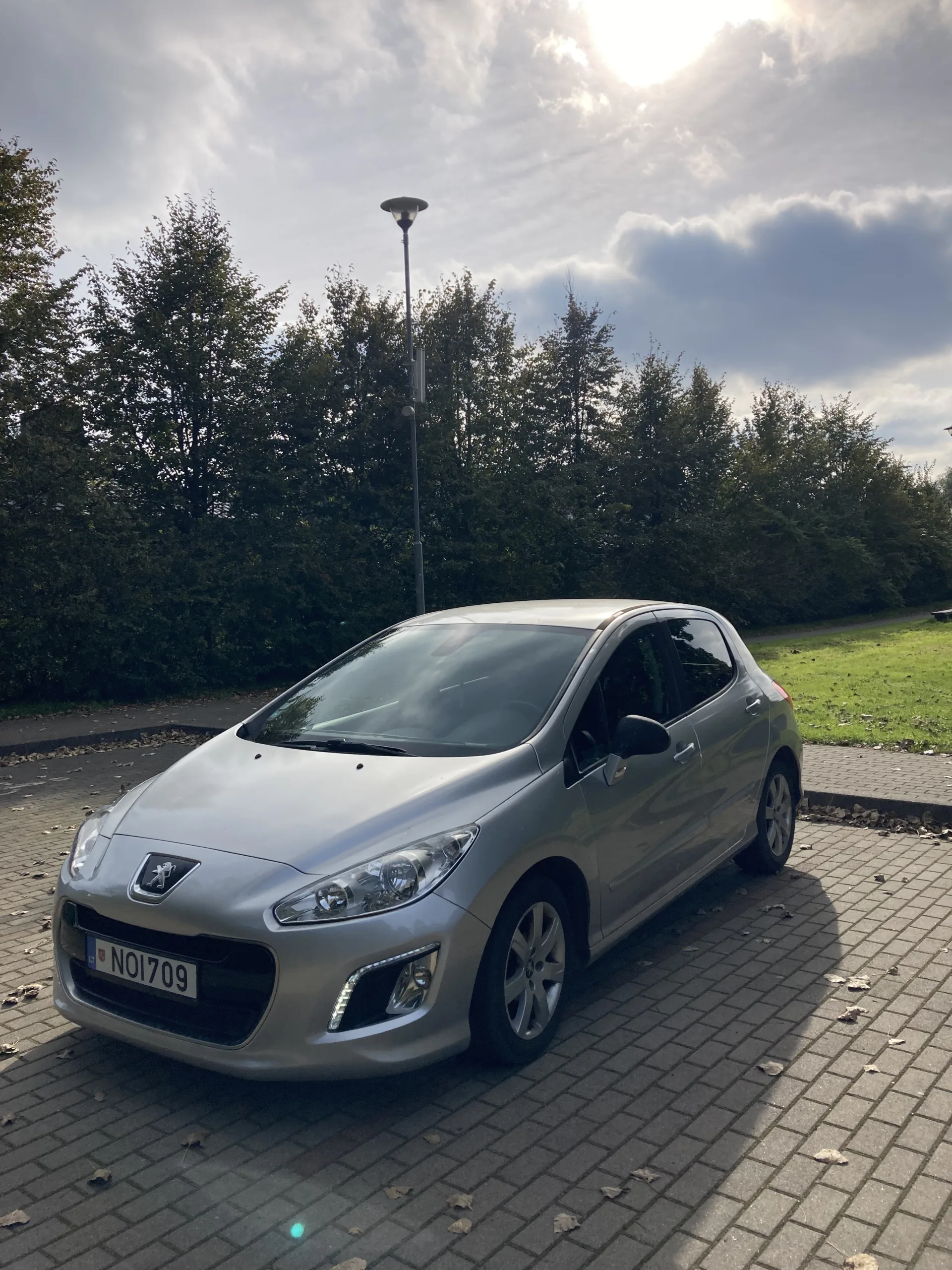 Peugeot 308, 2011