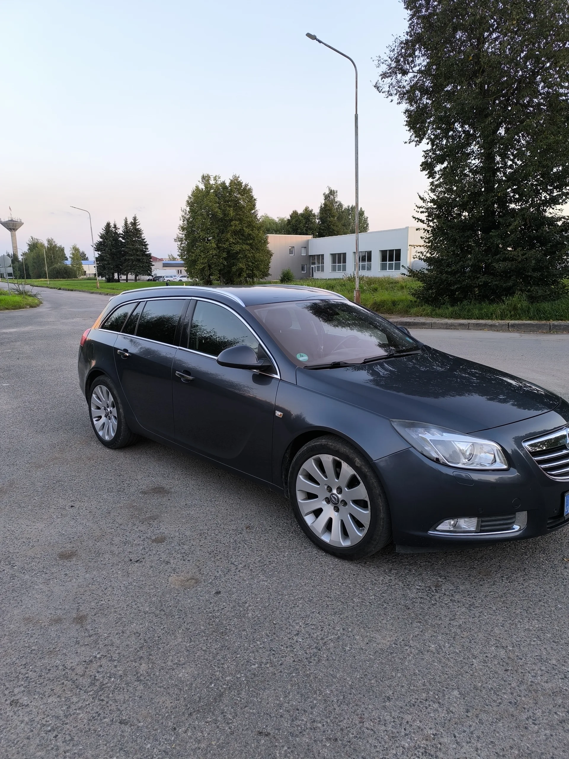 Opel Insignia, 2011