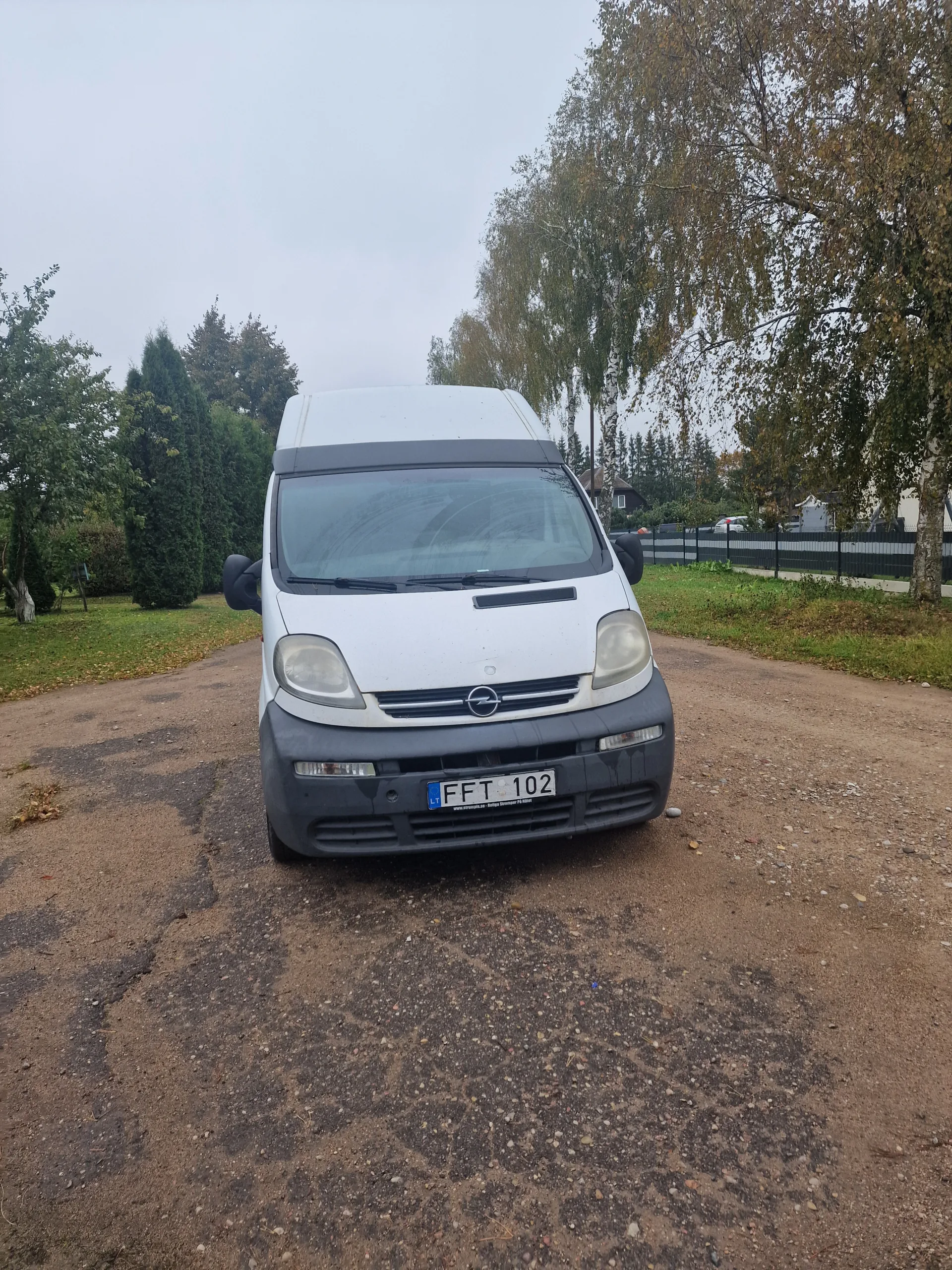 Opel Vivaro, 2004