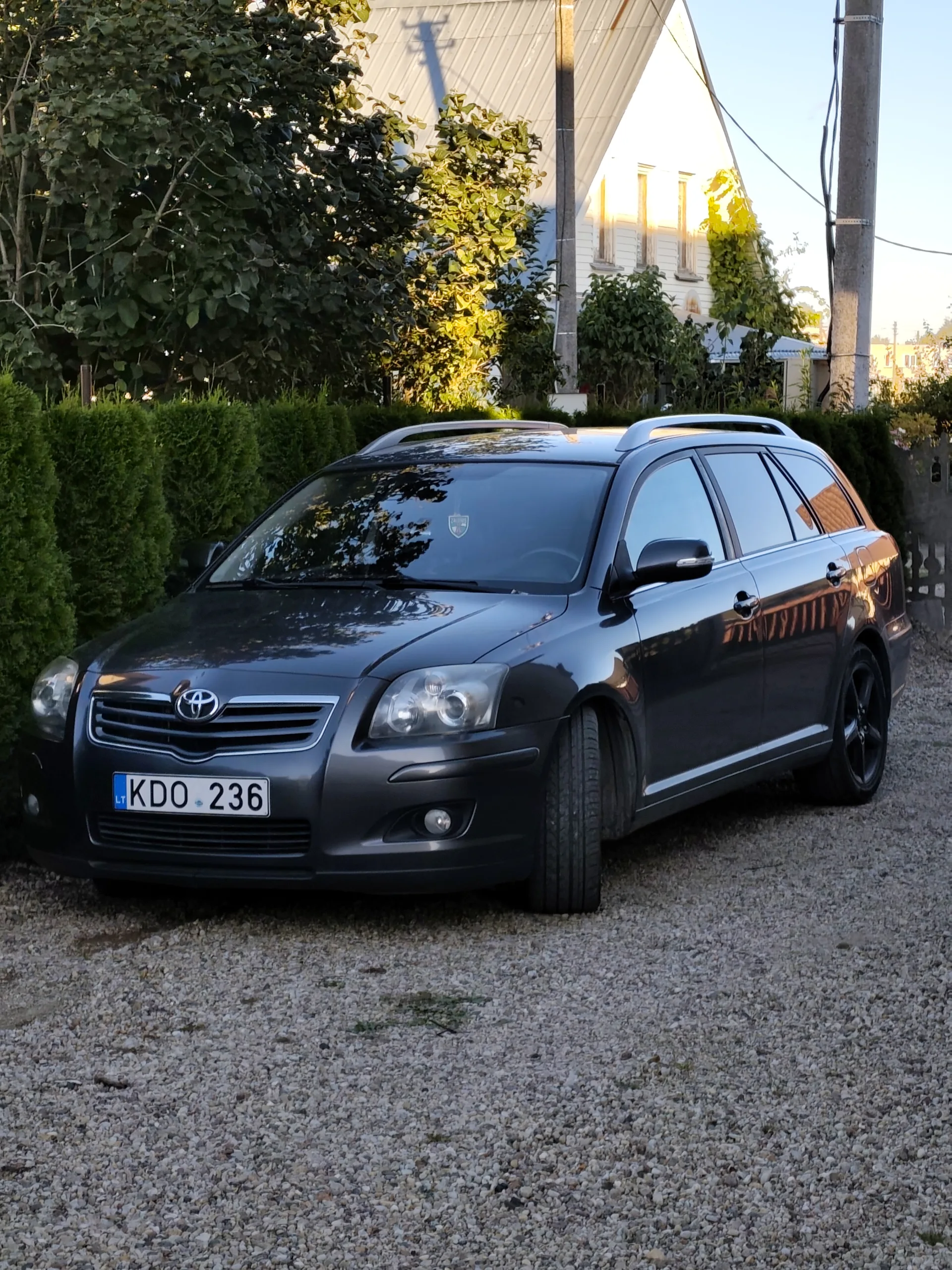 Toyota Avensis, 2006