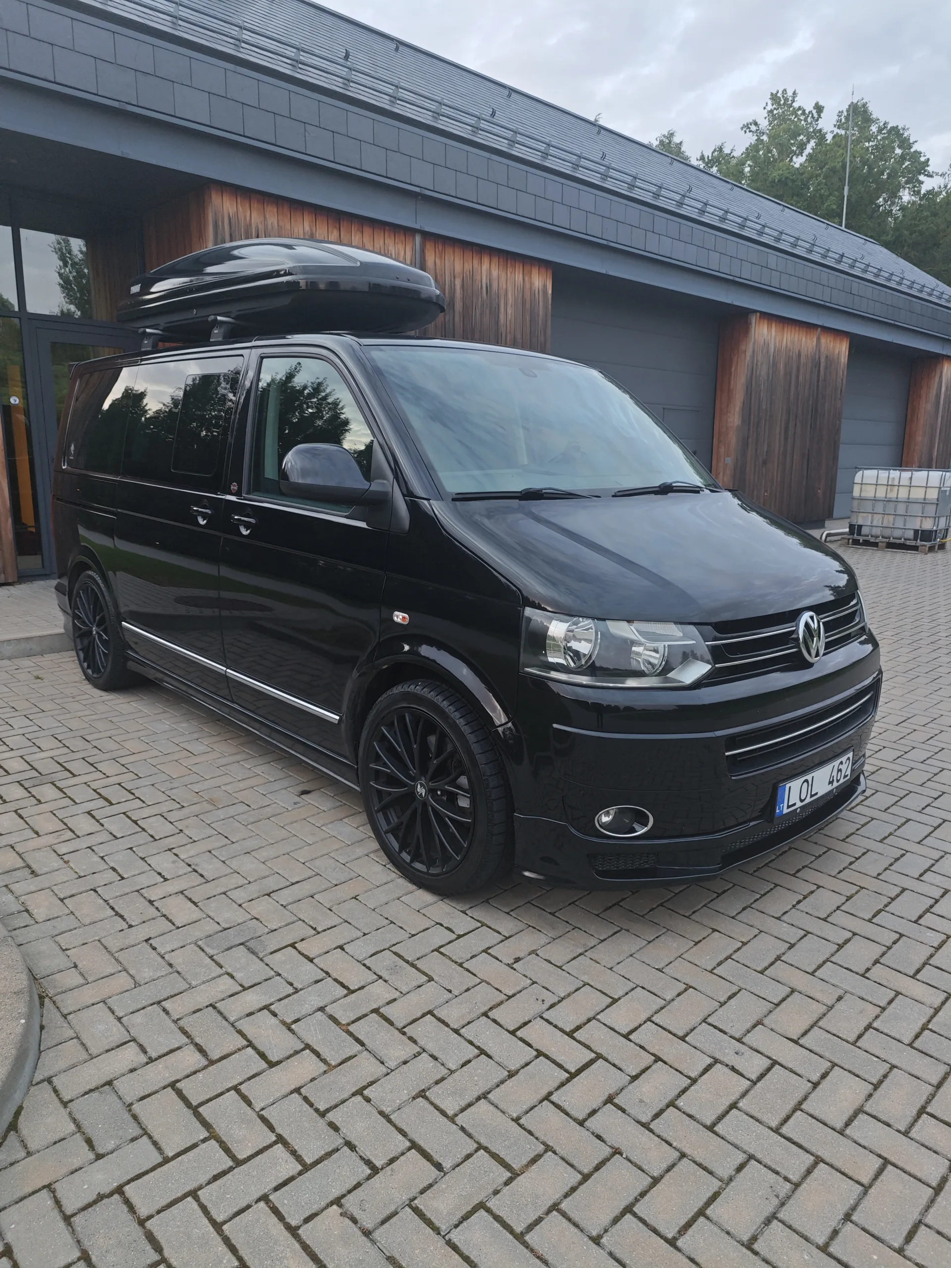 Volkswagen Multivan, 2010