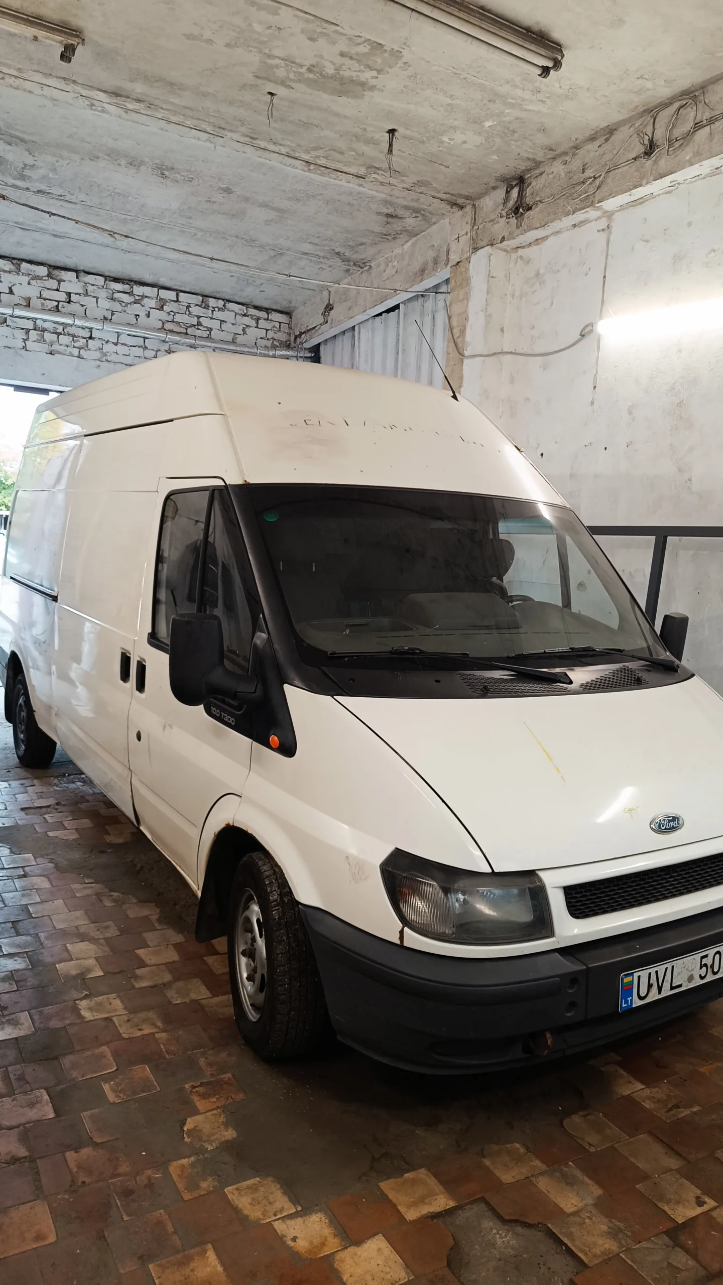 Ford Transit, 2004