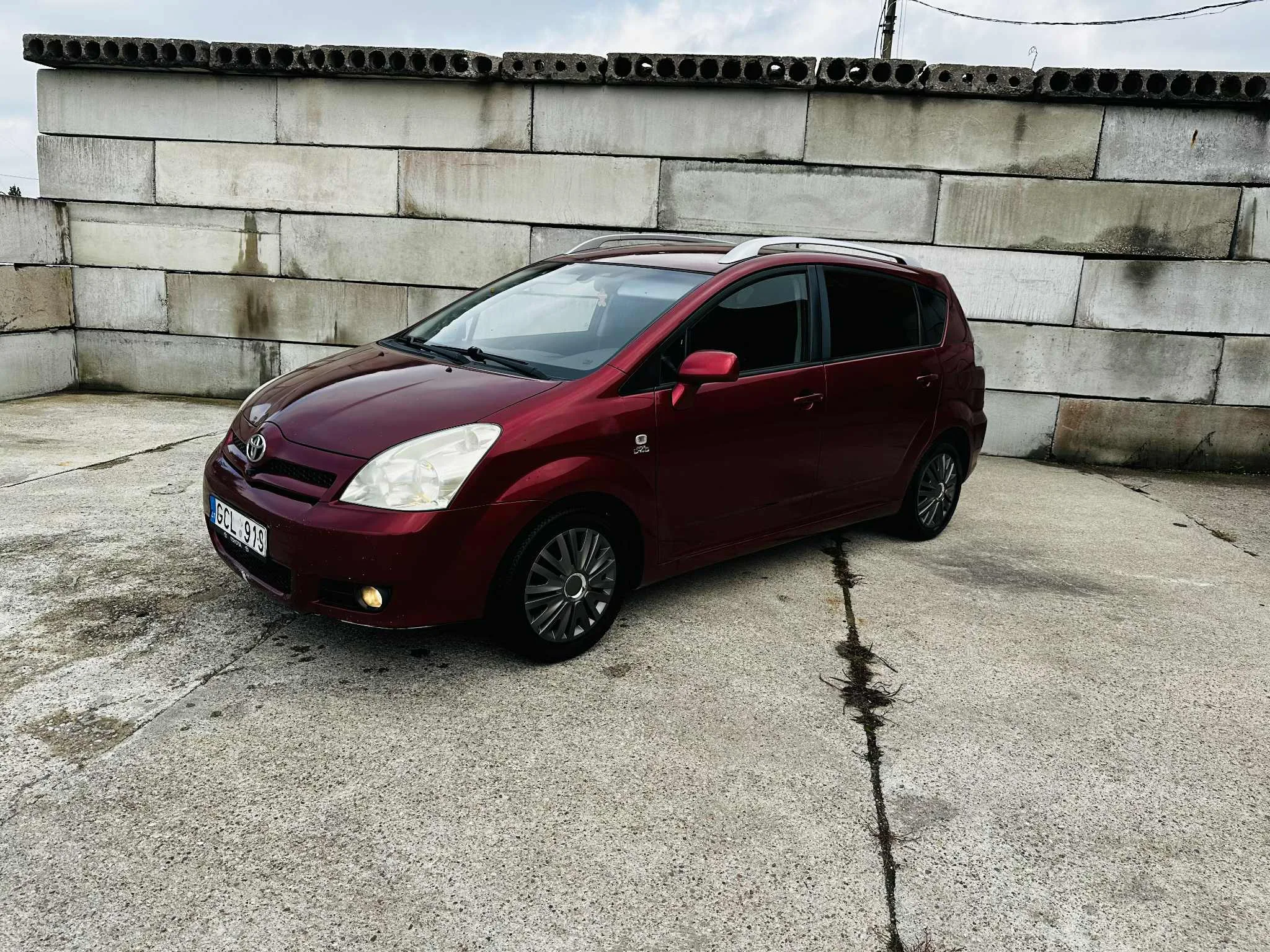 Toyota Corolla Verso, 2005