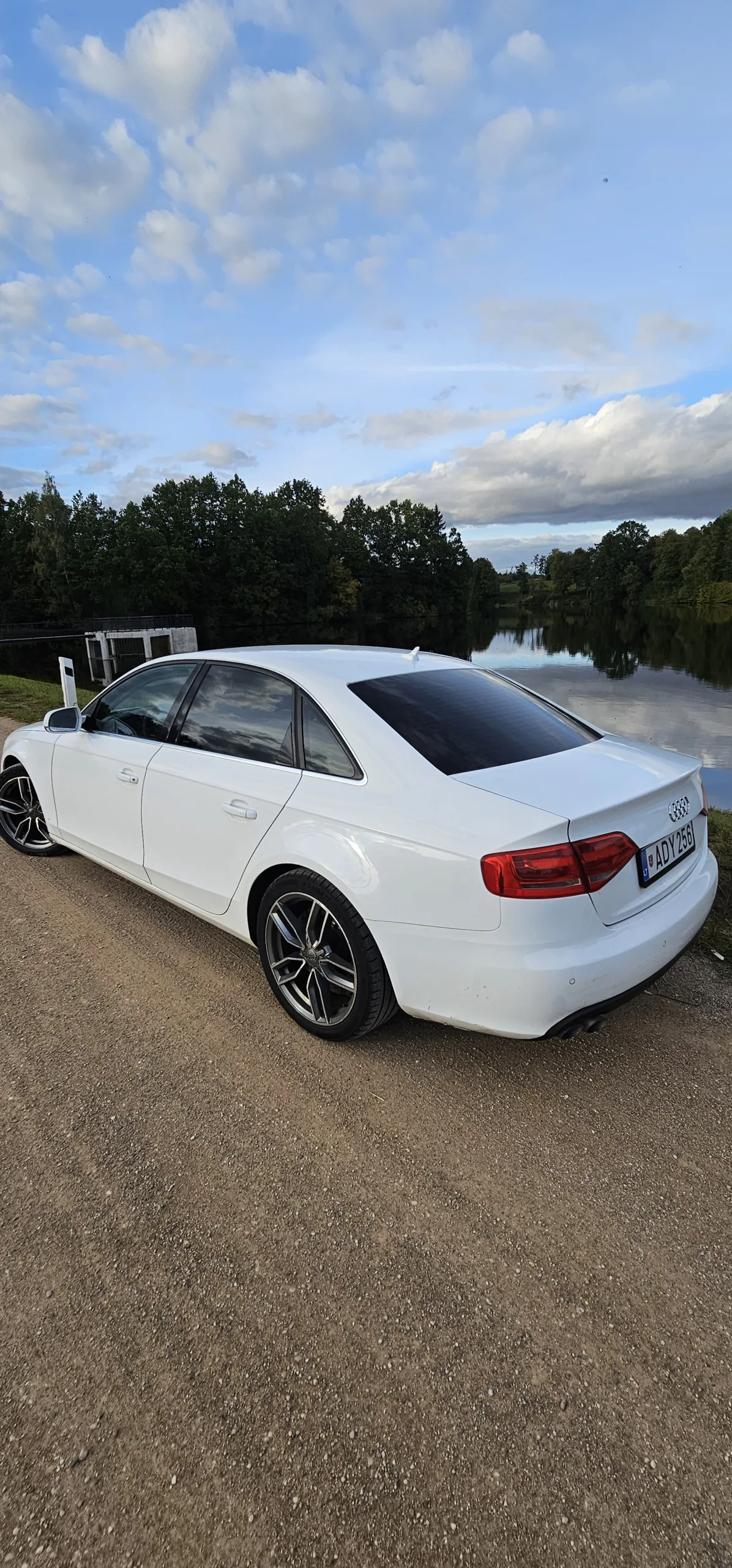 Audi A4, 2011