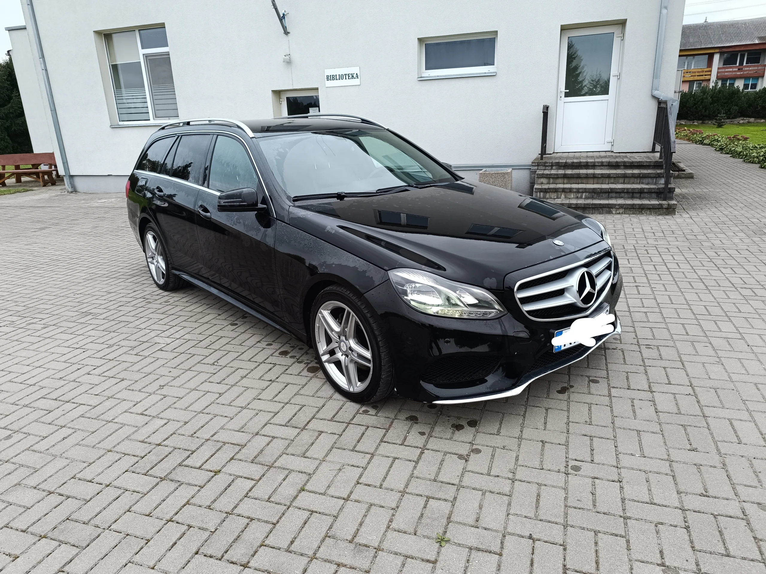 Mercedes-Benz Kita, 2014