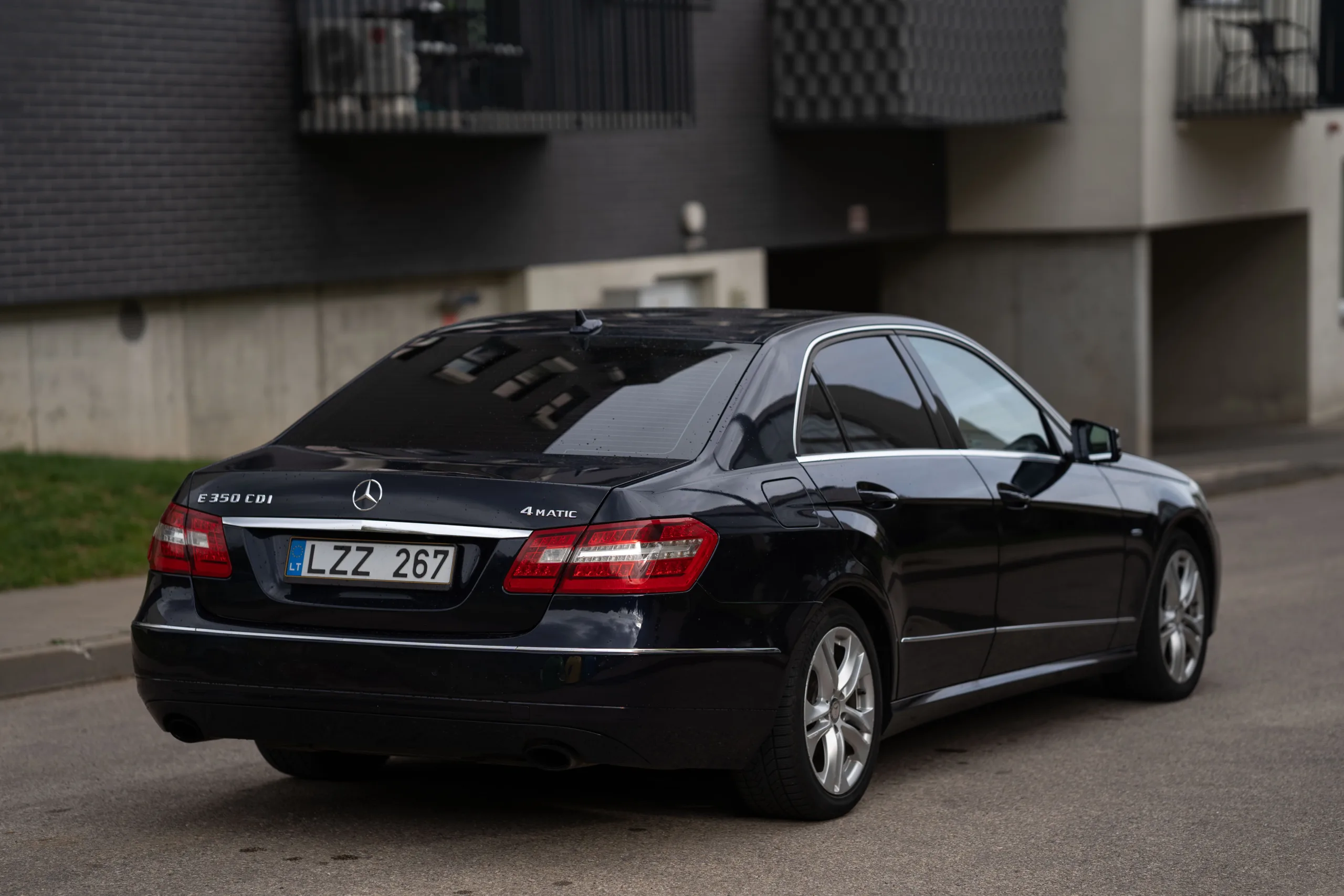 Mercedes-Benz E350, 2010