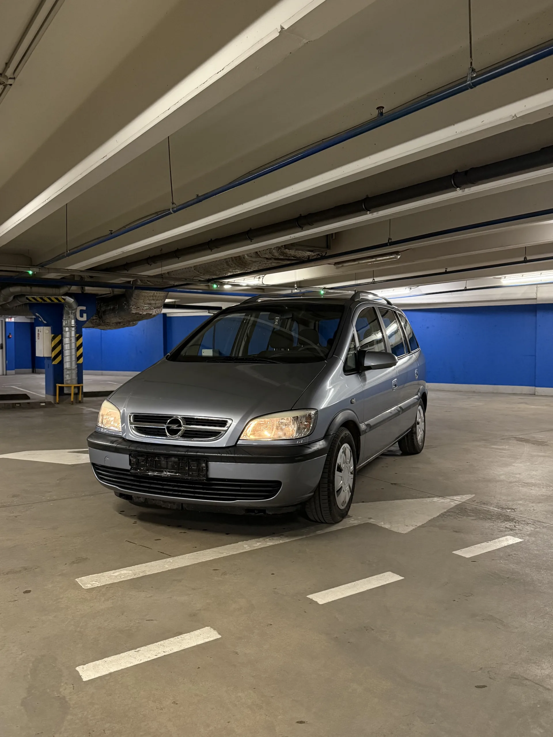 Opel Zafira, 2004