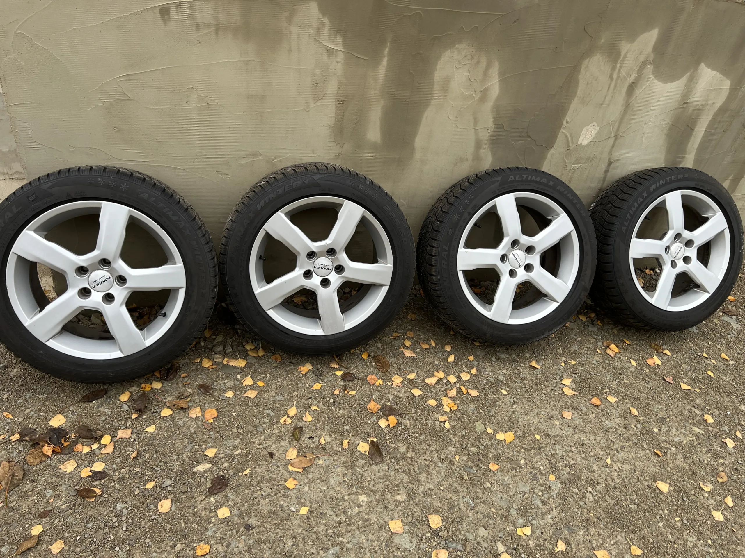 -Kita- 225/50 R17
