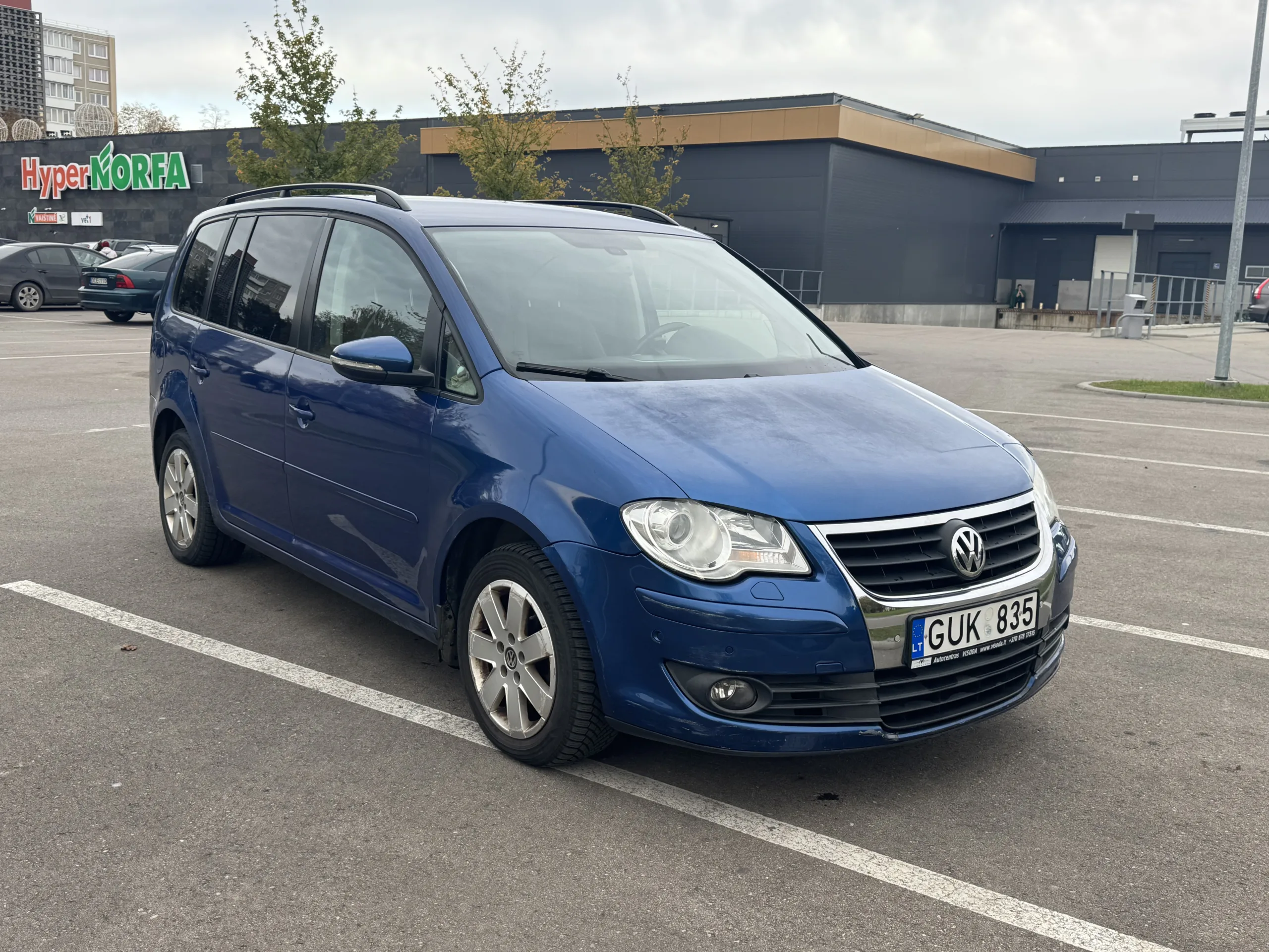 Volkswagen Touran, 2010