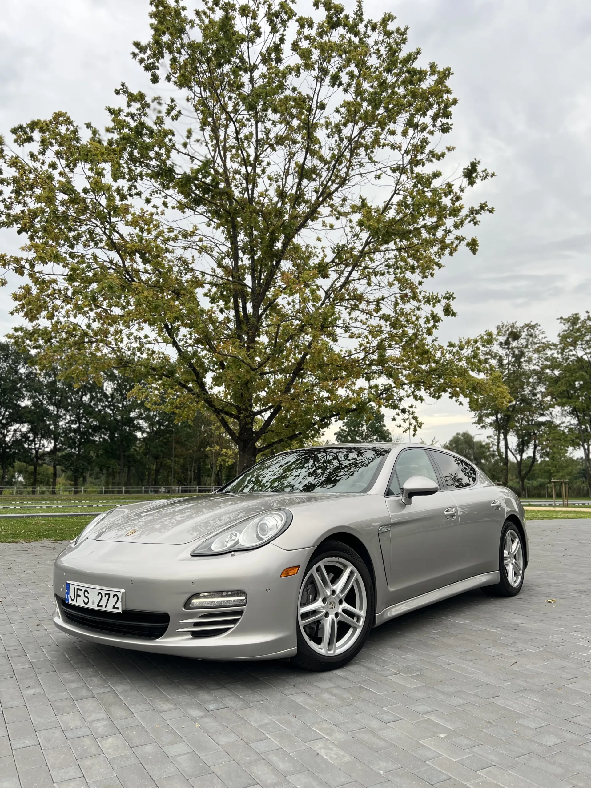 Porsche Panamera, 2012