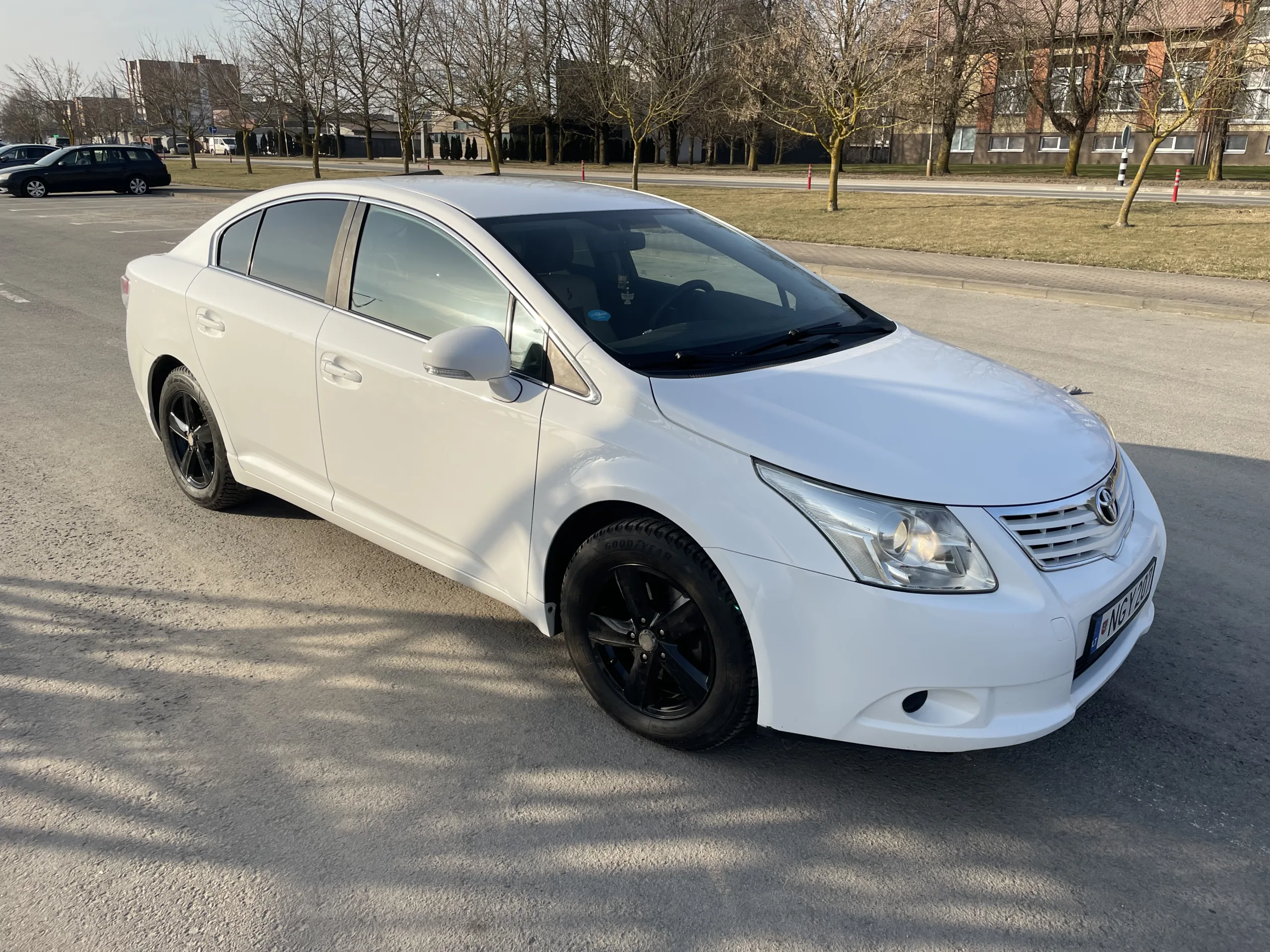 Toyota Avensis, 2009