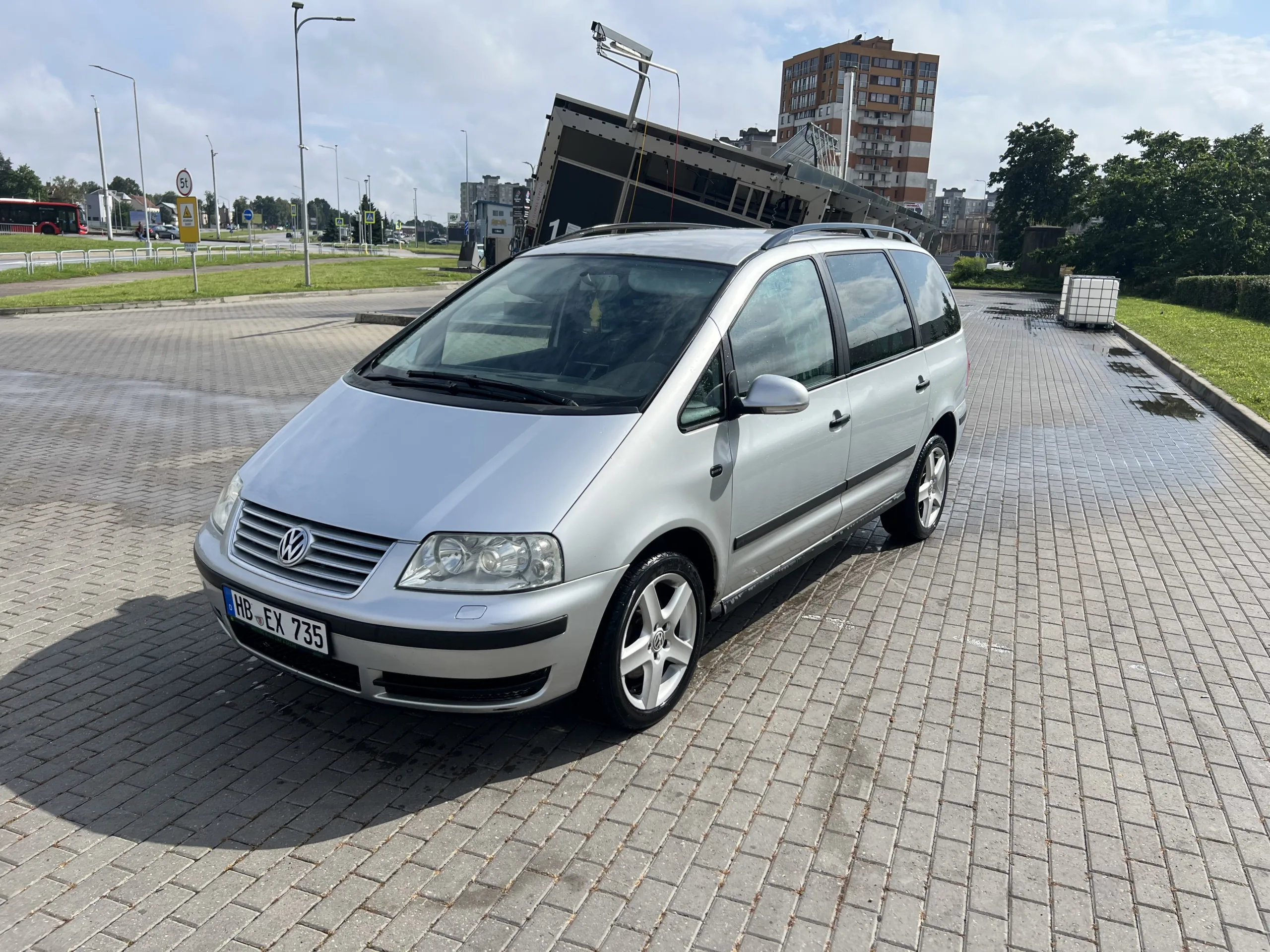 Volkswagen Sharan, 2004