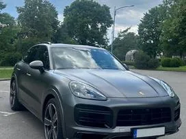 Porsche Cayenne, 2020