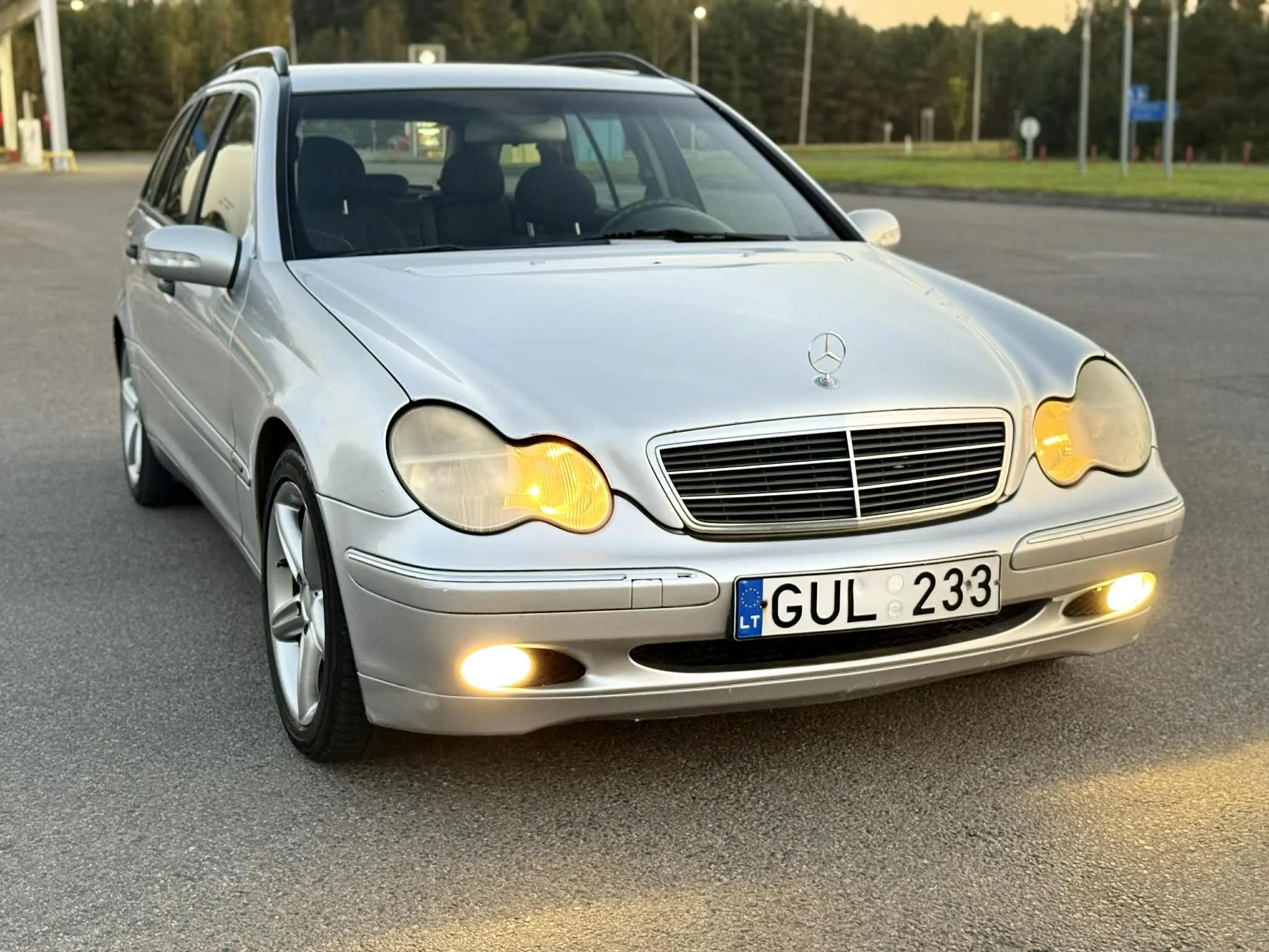 Mercedes-Benz C200, 2001