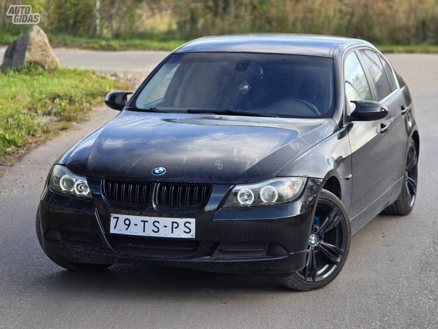 BMW 318, 2007
