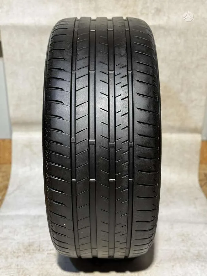 Bridgestone ALENZA 001 * RFT 275/35 R21