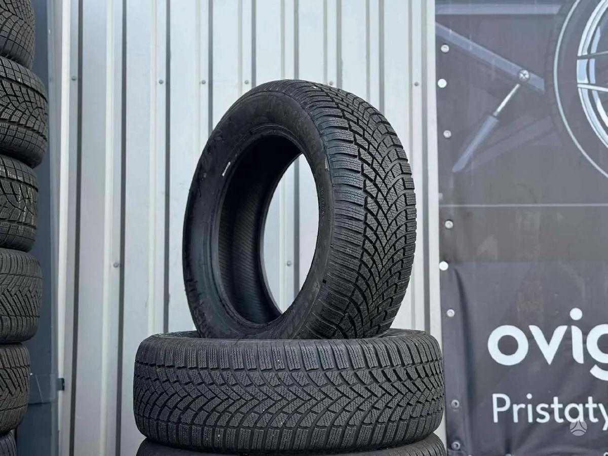 Bridgestone BLIZZAK LM005 235/60 R18