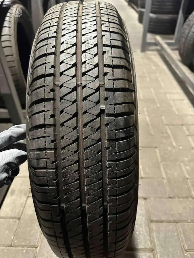 Bridgestone DUELER H/T 684 195/80 R15