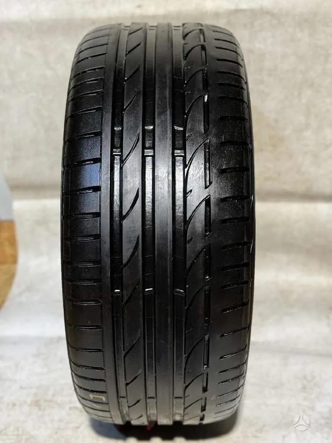 Bridgestone POTENZA S001 255/40 R19