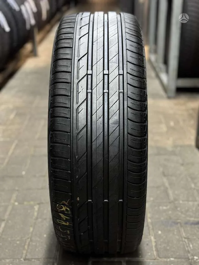Bridgestone TURANZA T001 225/55 R18