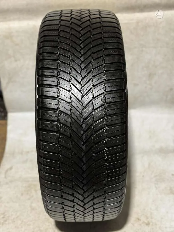 Bridgestone WEATHERCONTROL A005 225/45 R19
