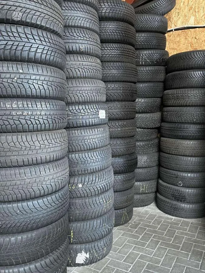 Continental BRIDGESTONE/PIRELLI/HANKOOK 215/65 R17