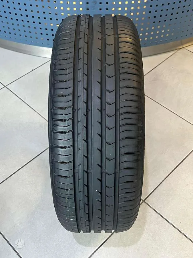 Continental CONTIPREMIUMCONTACT 5 215/55 R17