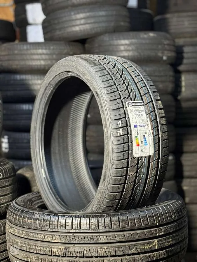 Continental CROSSCONTACT UHP 275/35 R22