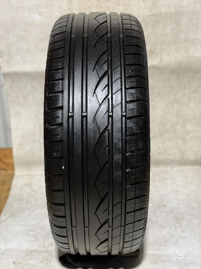 Continental CROSSCONTACT UHP 255/55 R18