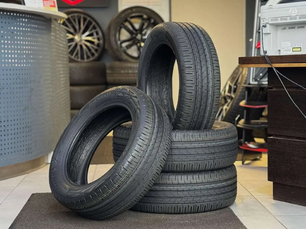 Continental ECOCONTACT 6 215/55 R17
