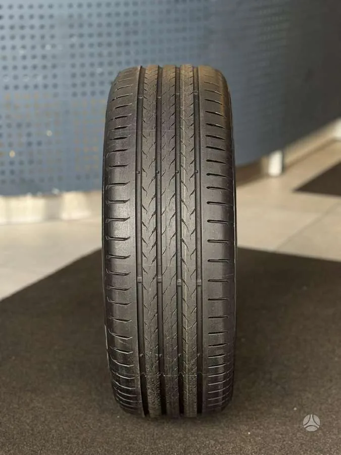 Continental ECOCONTACT 6Q 215/55 R17