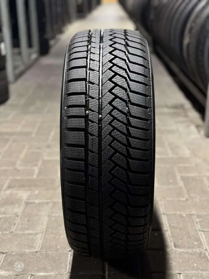 Continental WINTERCONTACT TS850P 205/50 R17